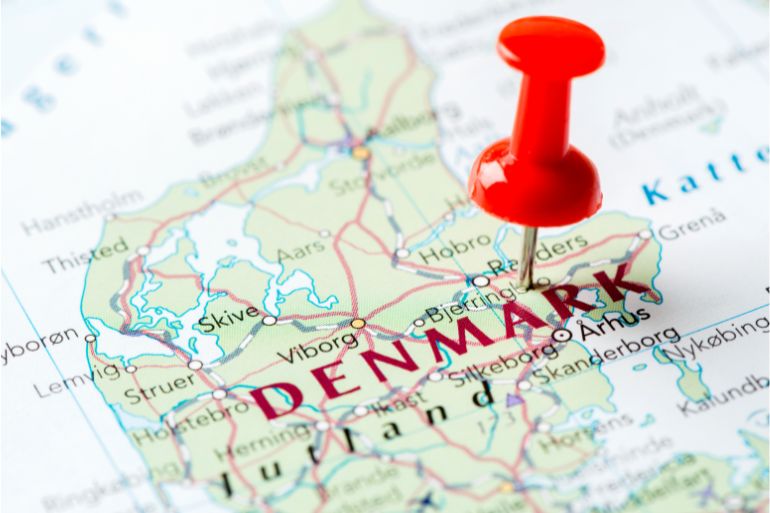 Identità transgender e tentativi di suicidio e mortalità in Danimarca