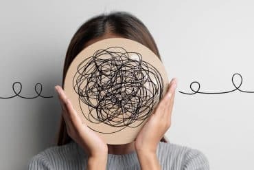 confusione tra l'identità transgender auto-riferita e la disforia di genere clinica