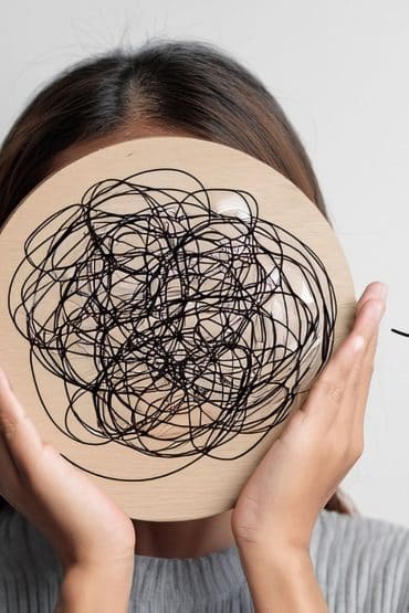 confusione tra l'identità transgender auto-riferita e la disforia di genere clinica